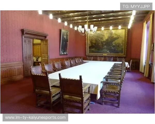 吕贝克客场逆袭获胜，摆脱下滑势头，吕贝克321餐厅人均价格